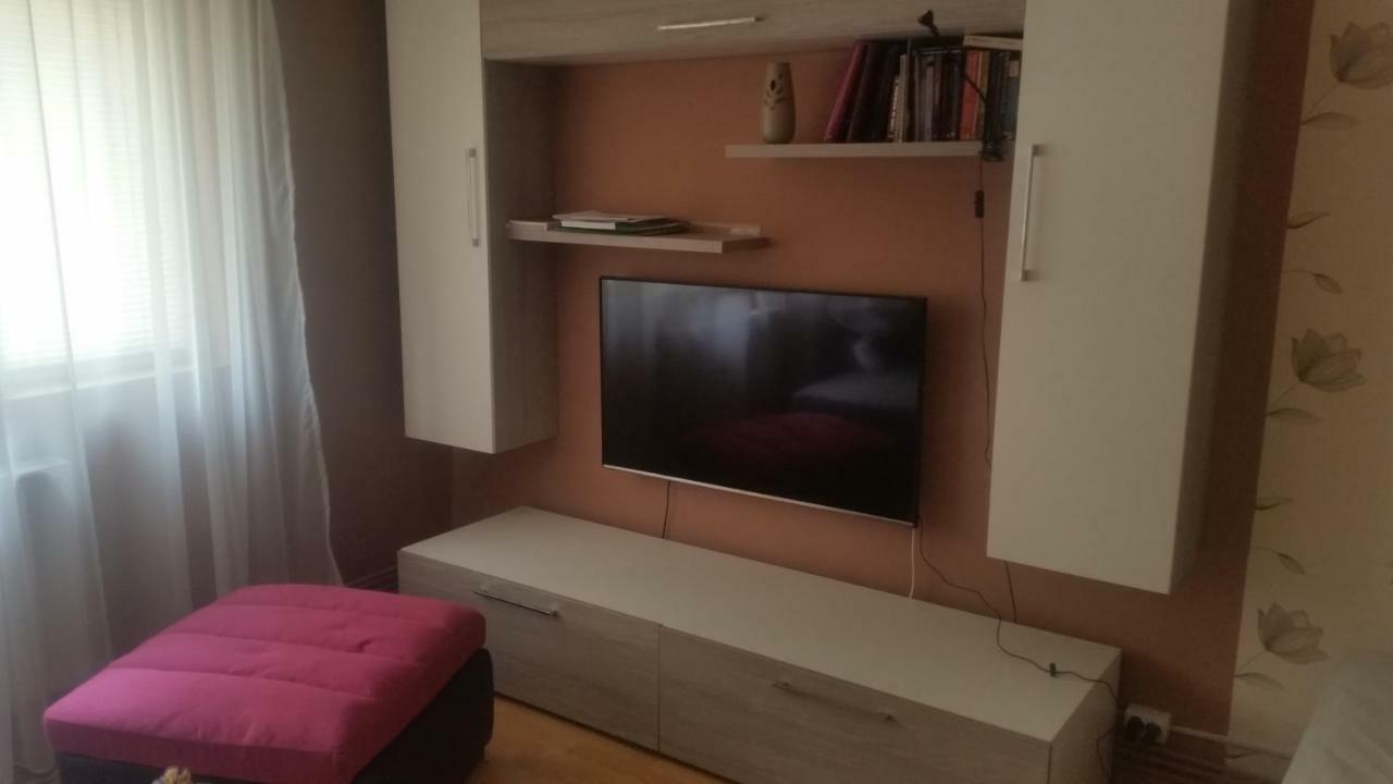 Sfanta Ecaterina - Garsoniera Alba Iulia Apartment Bagian luar foto